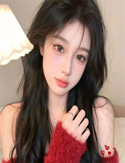 《素面朝天》剧情全心理解析：人物命运与故事走向深度解读