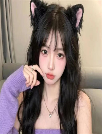 黑色电影深度解析：《魔岛仙踪》的人物塑造与情感表达 ——黑色电影的专业鉴赏